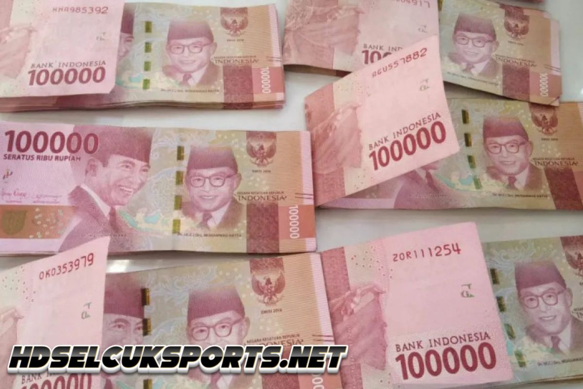 Polisi periksa lansia yang diduga pakai uang palsu untuk belanja