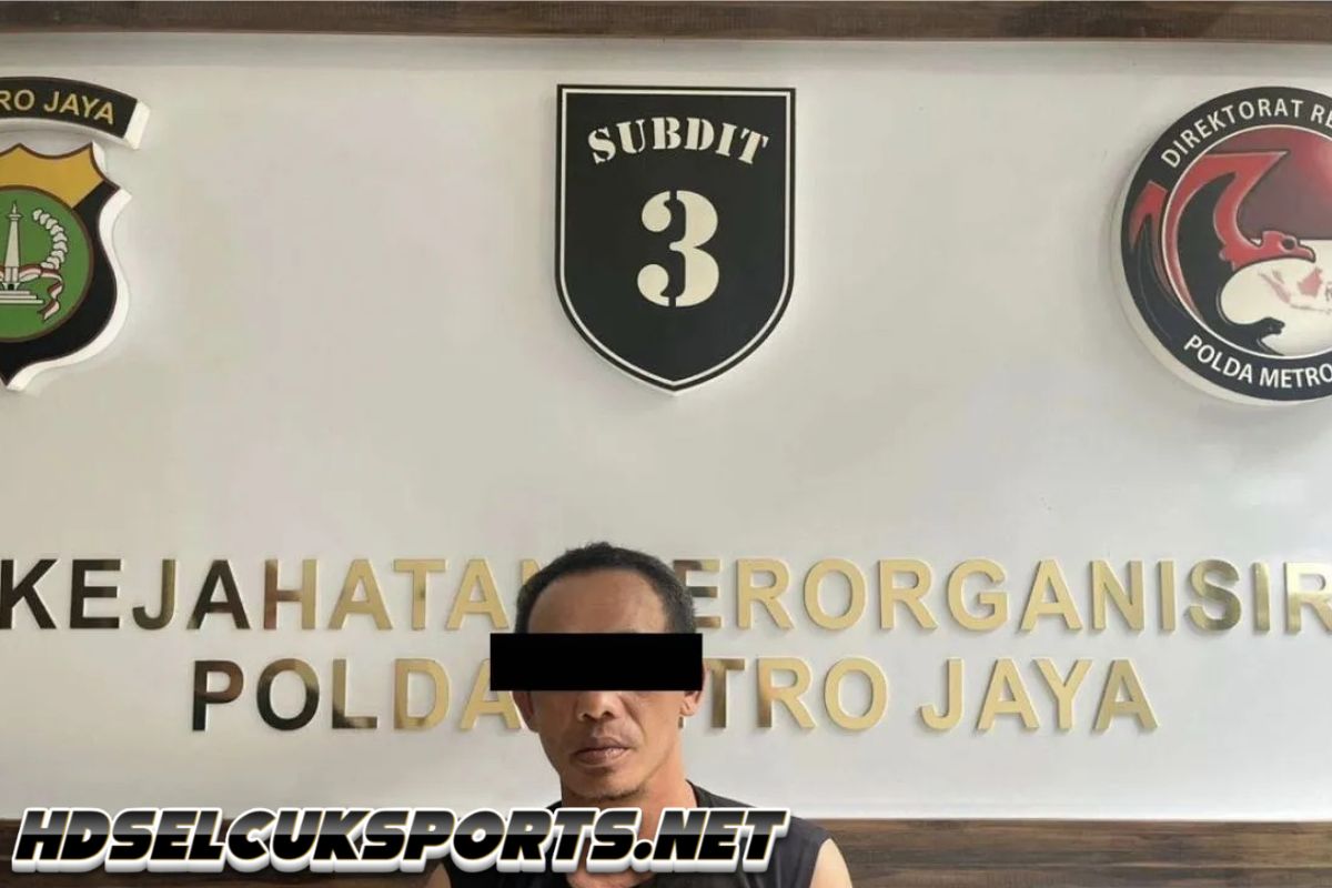 Polisi Tangkap Pria Depok dengan Setengah Kilo Ganja Siap Edar